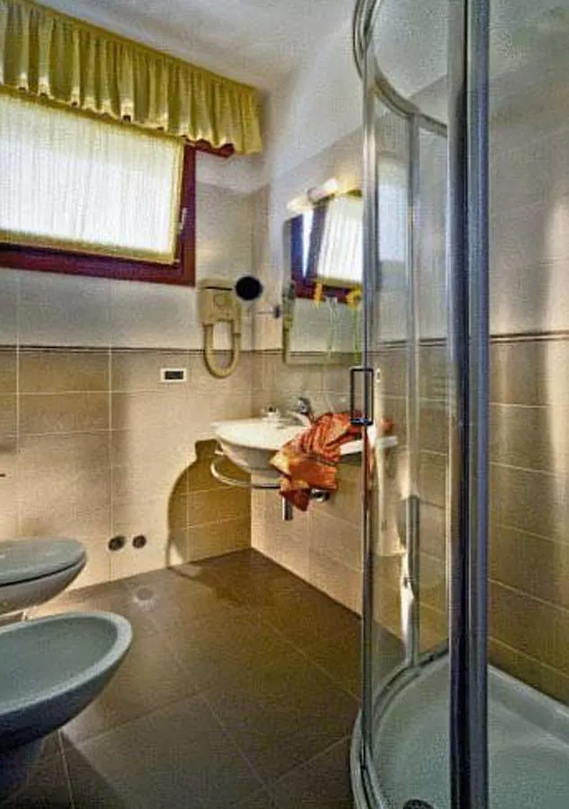 Hotel Le Tegnue Sottomarina
